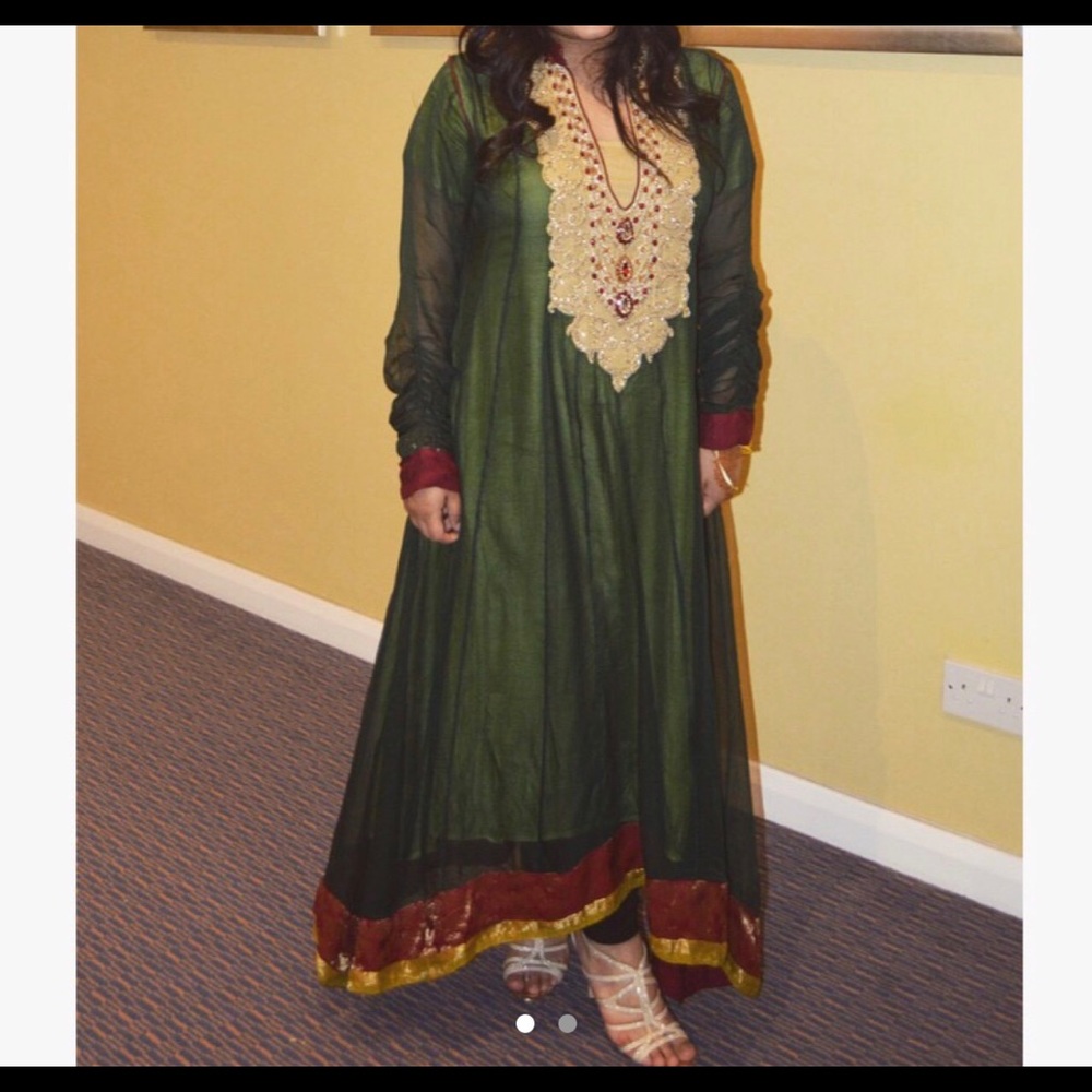 Pakistani Wedding Formal Outfit